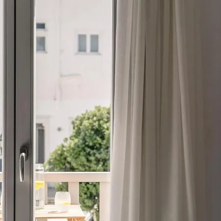 Afluencia Complex No 4,5,6 *