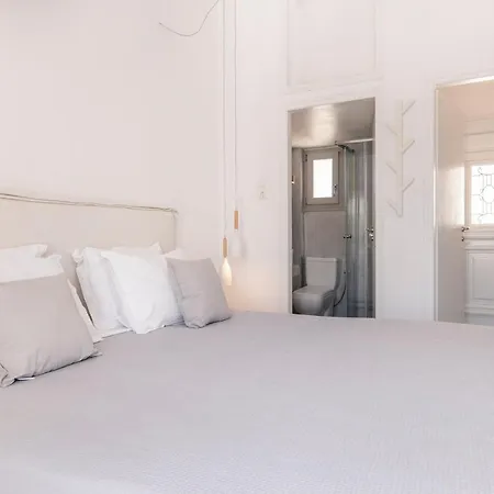 Afluencia Complex No 4,5,6 * Naousa (Paros)